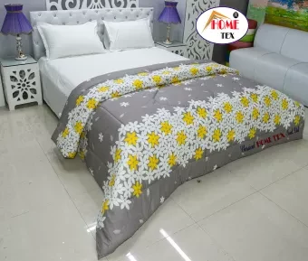 1 PC King Size Comforter_Poly Filler Inside Feather Like Comforter Lightweight Comforter Comes With Box Perfect For winter